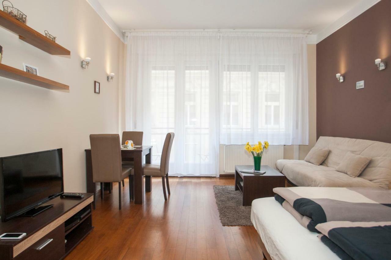 Katrin Apartment بودابست المظهر الخارجي الصورة